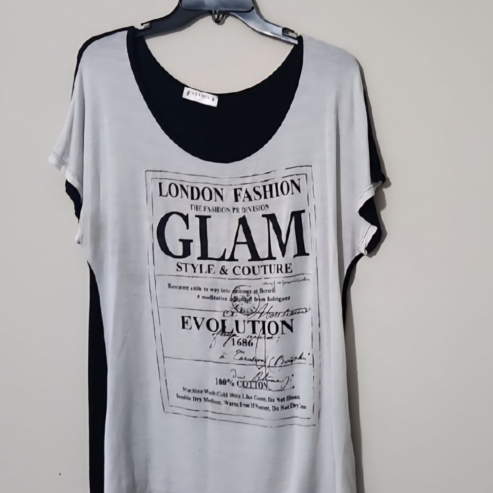Agenda London Glam Black and White tshirt